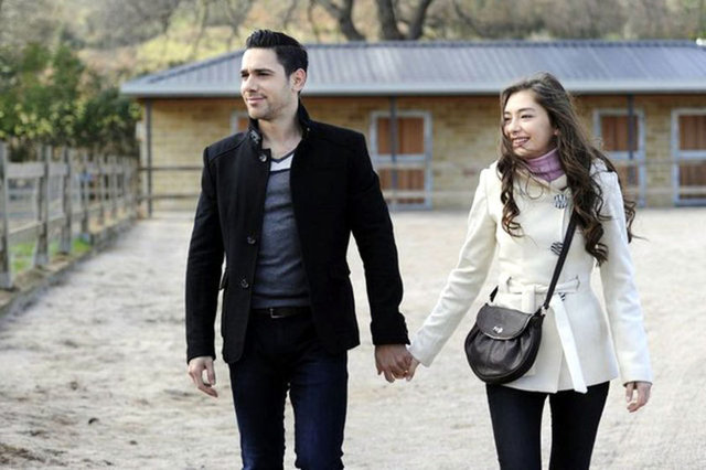 Neslihan Atagül ve Kadir Doğulu %5 oyla beşinci,