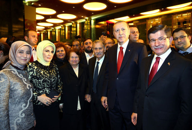 Cumhurbaşkanı Recep Tayyip Erdoğan ve Başbakan Ahmet Davutoğlu törende bir araya geldi.