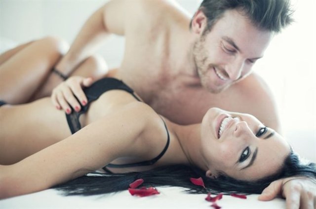 Kadının istemediği pozisyonları zorlamanız ise tamamen kaybedeceğinizin göstergesi olabilir. Partneriniz zaten tavırlarıyla sizi muhakkak yönlendirecektir.