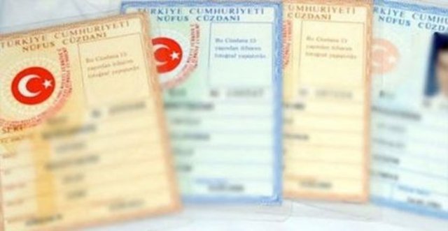 Oy kullanmak için kimliğinizde TC kimlik numarası yer almalı.
