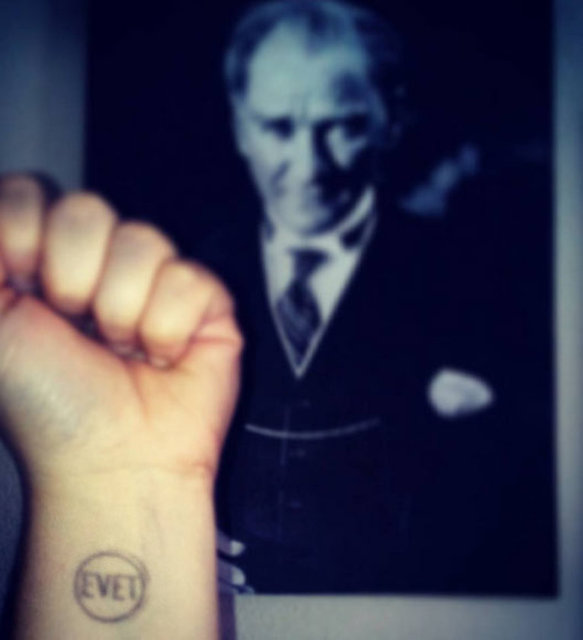 İşte ünlülerin dışındaki diğer kullanıcıların #oyver hashtag'iyle yüklediği o fotoğraflar...