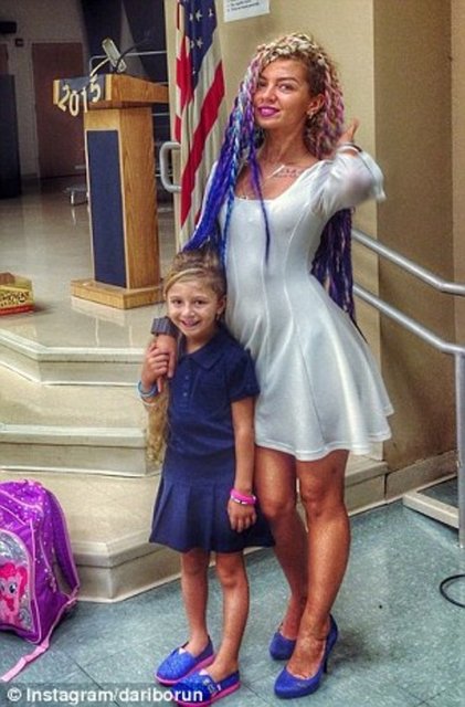 Ancak Boston'daki ekip, yüksek tansiyon nedeniyle minik Virsaviya'nın hemen ameliyat edilemeyeceğini söyledi.