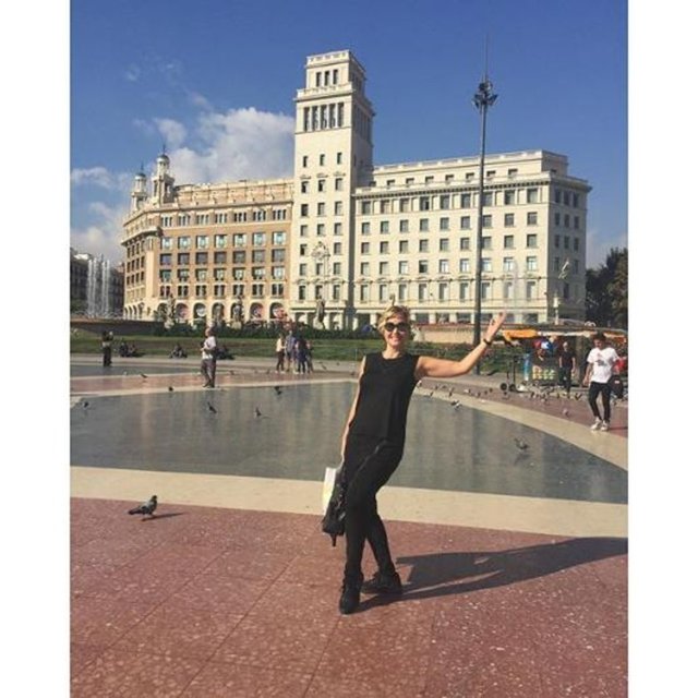 BERNA LAÇİN Biraz yazdan kalma hava biraz yeme biraz gezme bolca sanat 2 günlük kaçamak Barcelona