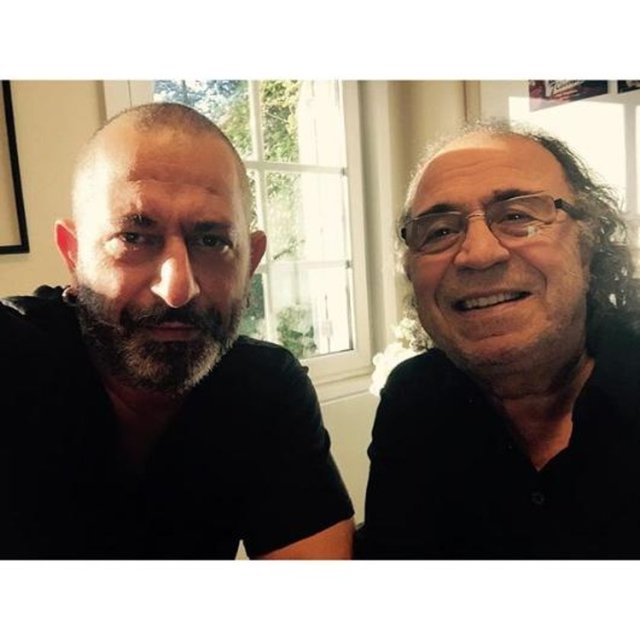 CEM YILMAZ - Gora'daki Arif vs ofisteki Arif.