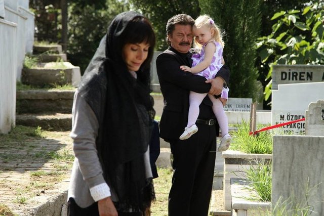 Mayıs Kraliçesi Salı günü başlıyor!