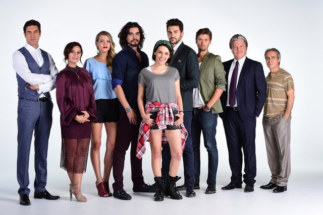 Mayıs Kraliçesi Salı günü başlıyor!