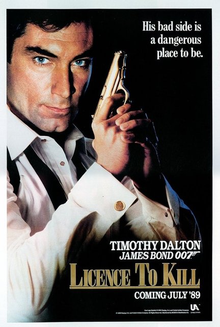 Öldürme Yetkisi 1989 (Licence to Kill) Yönetmen: John Glen Timothy Dalton, Connery ve Moore'un ardından çok mütevazı bir Bond olarak çıkmıştı karşımıza. Bir İngiliz centilmeninden ziyade aksiyon kahramanını andırıyor;