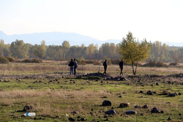 NASA'nın ilk analizlerine göre 230 kiloluk ana kütleye ve 50 santimetrelik çapa sahip meteor, yeryüzüne 40 kilometre kadar yaklaştıktan sonra parçalandı.