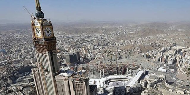 Milli gelir (Milyon dolar)	746.248 - Kişibaşına düşen milli gelir ($)	24.252 - Enflasyon (%)	2,68 - İşsizlik (%)	5,54 - Nüfus	30.7 milyon - Cari açık/GSYH	10,3