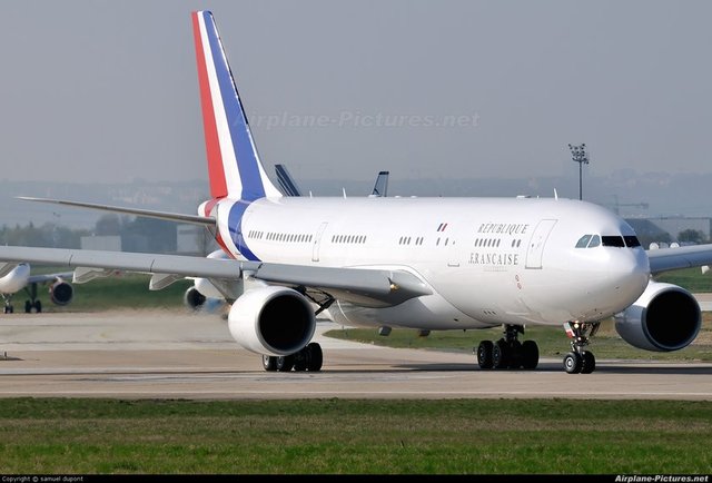 Son anda bir değişlik olmaması halinde liderleri getirecek uçak tipleri şöyle: -  - Fransa Cumhurbaşkanı François Hollande: Airbus 330-200 -