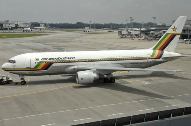 Zimbabve Devlet Başkanı Robert Mugabe: Boeing 767-200ER