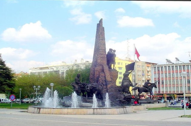 UŞAK	3.653.313.000 TL