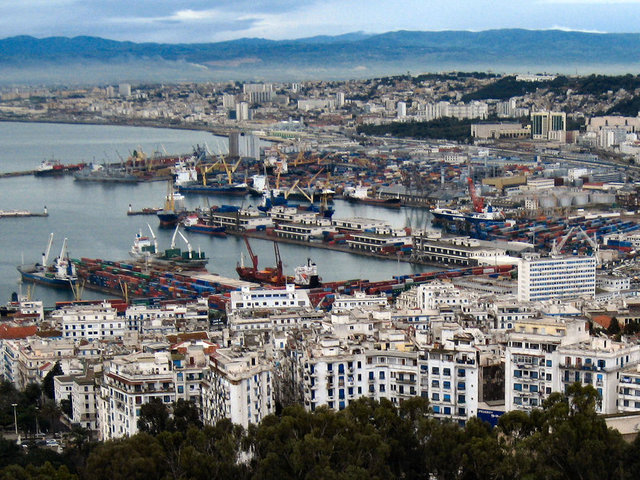 25- CEZAYİR	2015/ 3. ÇEYREK: 173,643	 2014/ 3. ÇEYREK: 173,649 -