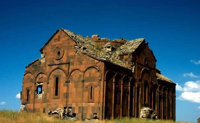 KARS - TOPLAM DÖVİZ MEVDUATI: 131201000 TL