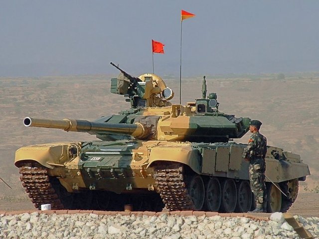 TANK SAYISI HİNDİSTAN: 6.464 