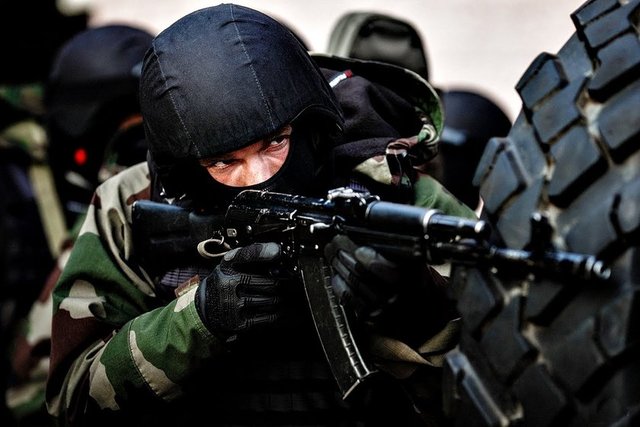 YEDEK ASKER SAYISI ALMANYA: 145.000 