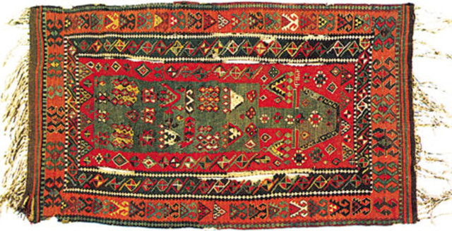 Duvara asılan kilim