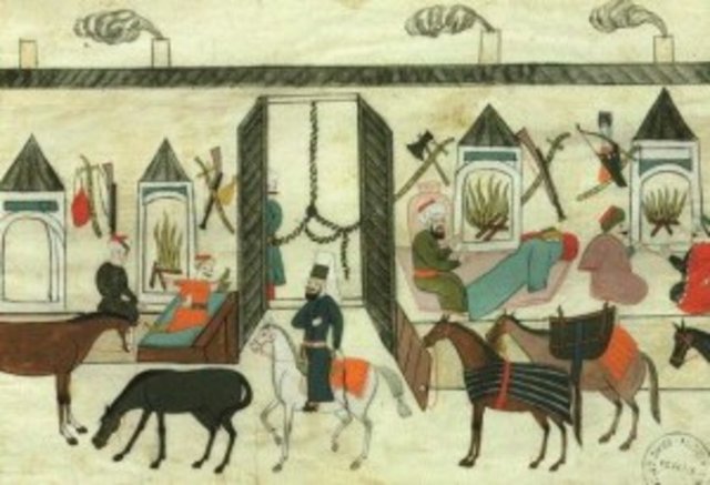 Yolda, artık çarşı, pazar, dükkân ve hamamları kalmamış bir zamanların virane şehrinden geçerken Evliya  "zaman-i kadimde bu vilayetler âbâd idi, ammâ şimdi harab olup akçe ve pul ve bâğ u bâğçe ve çârsû‑yı bazar ve hân u hammâm ve dahi kilise dahi kalmamıştır. Ahali ise ne kâfirdir ne müselmân." dedi. 