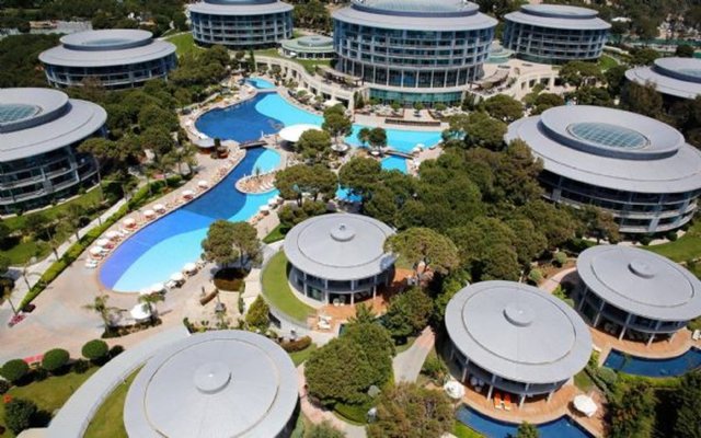 Geniş güvenlik önlemlerinin alındığı otelde tüm planlamaları Obama'nın özel ekibi yaptı.