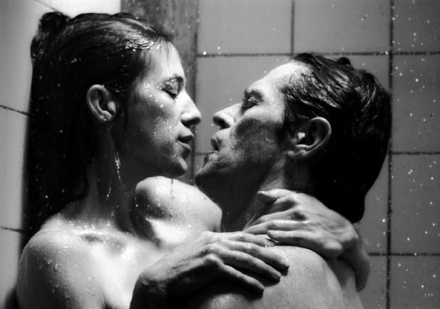 Bu bir hastalık olarak tanımlanıyor ama tıbbi tanı kriterleri arasında böyle bir terim yok aslında. Nemfomaninin tıbbi karşılığı ancak hiperseksüalite olabilir.