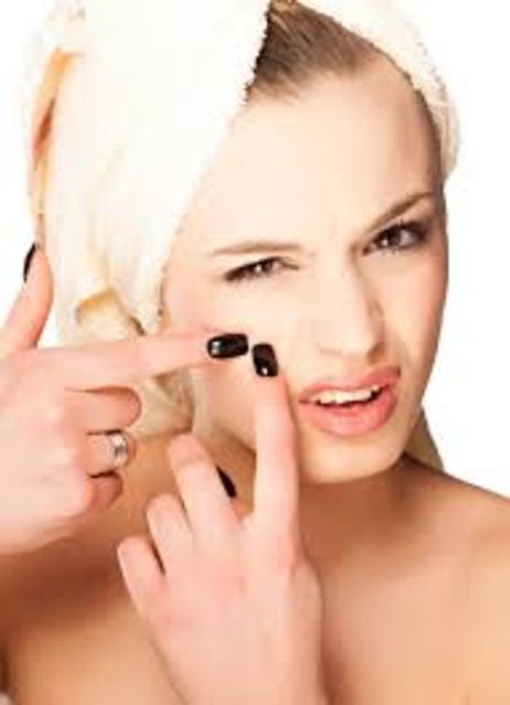  Her gün yüzünüzü bununla temizleyin.