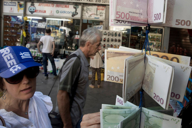 Fark, OECD 2015 İstatistik  Forumu'nda açıklanan verilere göre 10  kata çıktı. Farkın açılması kriz  zamanlarında bile devam etti.