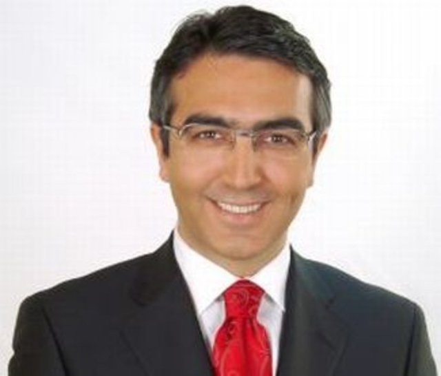 Kültür ve Turizm BakanıErkan Mumcu - 59. hükümette Milli Eğitim Bakanlığı yapmıştır. 