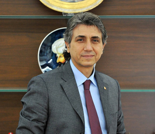 Bayındırlık BakanıMustafa Demir - 22 ve 23. Dönemde Samsun Milletvekili seçildi. 22 ve 23. Dönemde Türkiye Büyük Millet Meclisi Bayındırlık, İmar, Ulaştırma ve Turizm Komisyonu Başkanı olarak görev yaptı. 60. Hükümette Bayındırlık ve İskân Bakanlığı görevini üstlendi.