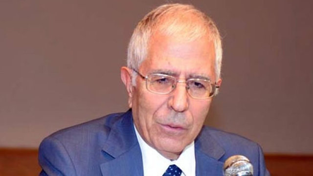 Devlet BakanıMehmet Aydın - 58., 59. ve 60. hükümette Devlet Bakanı olarak görev yaptı.