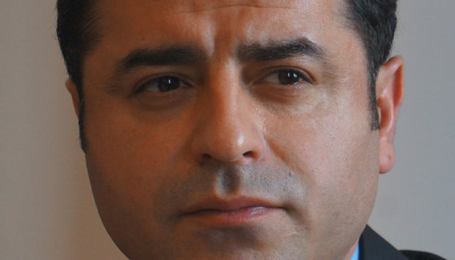 HDP Eş Başkanı Selahattin Demirtaş