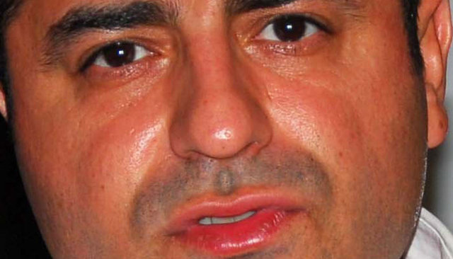 HDP Eş Başkanı Selahattin Demirtaş