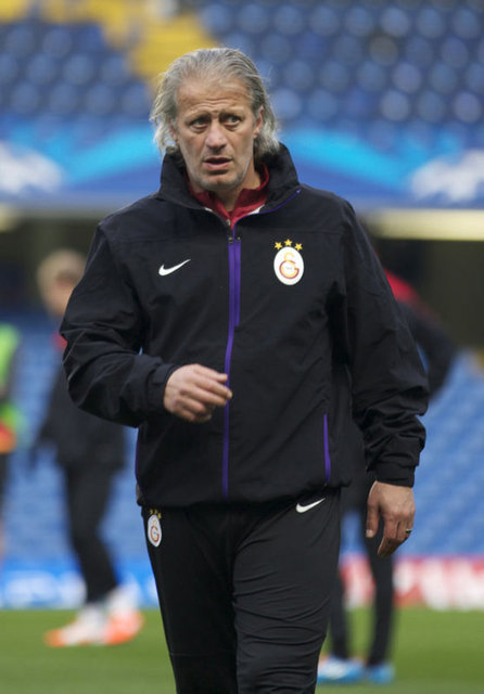 Ayrıca daha önce G.Saray'da görev yapan Tugay Kerimoğlu da adaylar arasında gösteriliyor.