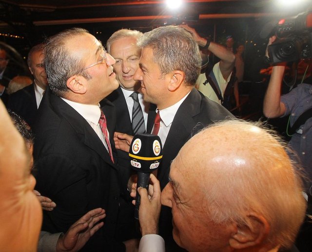 "Yarın herkes için yeni bir gün. Yarınların Galatasaray için yeni başarılarla dolu olmasını diliyorum."