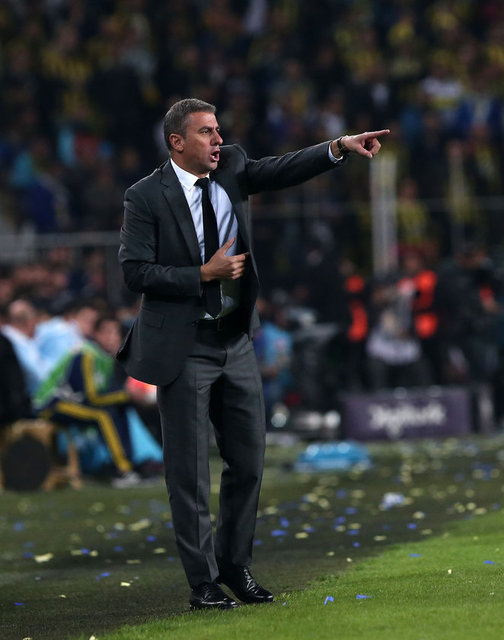  Teknik adamın bugün Florya'da futbolculara ve personele veda edeceği öğrenildi. Son gelişme oyuncularda da şok etkisi yarattı.