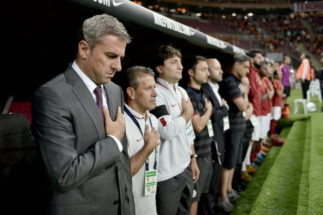 Aslan, Hamza Hamzaoğlu yönetiminde 52 maça çıktı. 33 galibiyet, 9 beraberlik aldı, 10 kez yenilgi yaşadı.