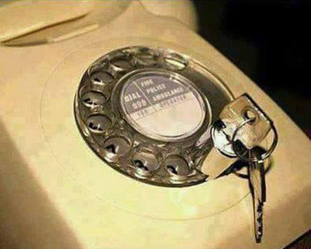 Telefon kilidi 80'lerde bulundu! 