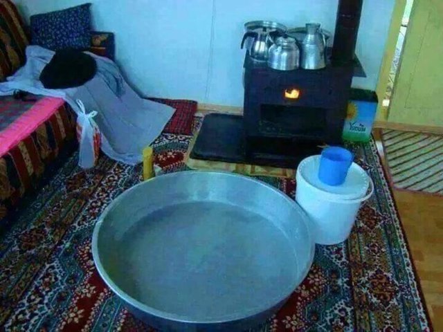 Sobalar ve damdan akan yağmur suyunun bile değerli olması 80'lerin vazgeçilmezlerindendi.