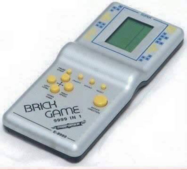 Bir dönemin en güzel oyun konsolu: GameBoy! 