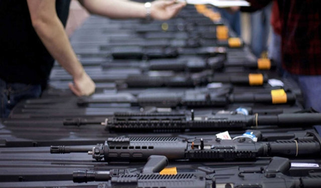 İngiltere son beş yılda 32 milyar dolarlık satış yaparken, Amerikan  silah şirketlerinin piyasa değerleri de büyük artış kaydetti.