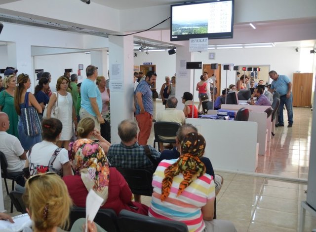 ADRES DEĞİŞİKLİĞİ: Adres değişikliği bildirimleri nüfus  müdürlüğüne gitmeden su, elektrik, doğalgaz aboneliğiyle birlikte  yapılabilecek.