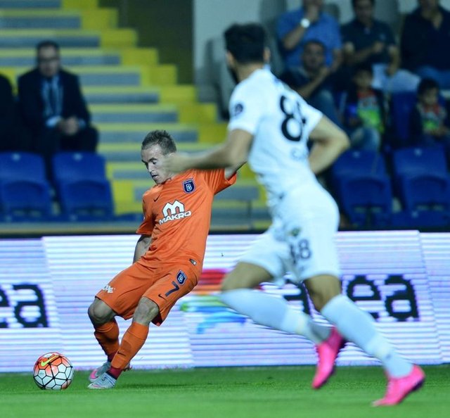 21- Edin ViscaGüncel Piyasa Değeri: 5,50 milyon €Artış: +2,50 milyon €