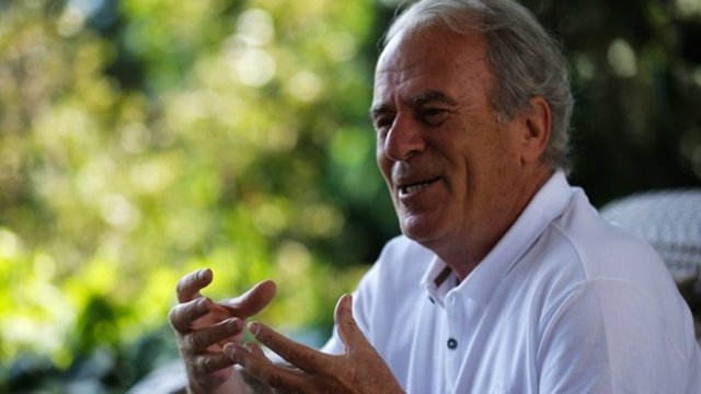 Kimse merak etmesin biz İstanbul'da Neuchatel'i 5-0 yeneriz! (28 Ekim 1988'de İsviçre'de oynanan ve Neuchatel'in 3-0 kazandığı maç sonrası söyledi. 9 Kasım'daki rövanş maçını Galatasaray 5-0 kazandı.)