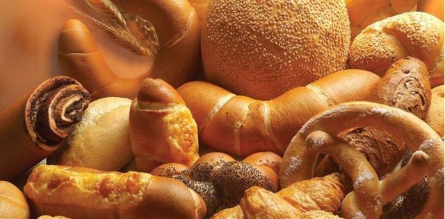 Oysa ekmek  tekrar ısıtıldığında, yumuşaklığını ve lezzetini yeniden  kazanacaktır. Tava da, ya da fırın ve mikrodalga fırında ısıtılarak  fırından ilk  çıktığı gibi olmasada tazelik tekrardan kazanarak  yenilebilir.