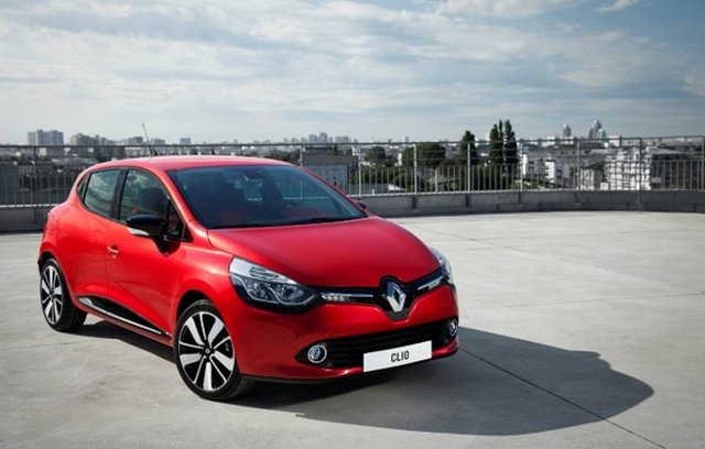 24 Renault Clio 1.5 DCI 90HPYakıt tipi: DizelOrtalama yakıt Tüketimi(100km): 4.5 litre