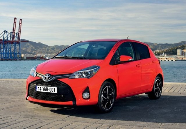18 Toyota Yaris 1.4 D-4D Multimode (2012) 90HPYakıt tipi: DizelOrtalama yakıt Tüketimi(100km): 4.4 litre