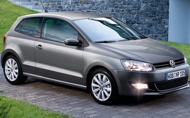 10 Volkswagen Polo 1.4 TDI 90PS BMT DSG (2015)Yakıt tipi: DizelOrtalama yakıt Tüketimi(100km): 4 litre
