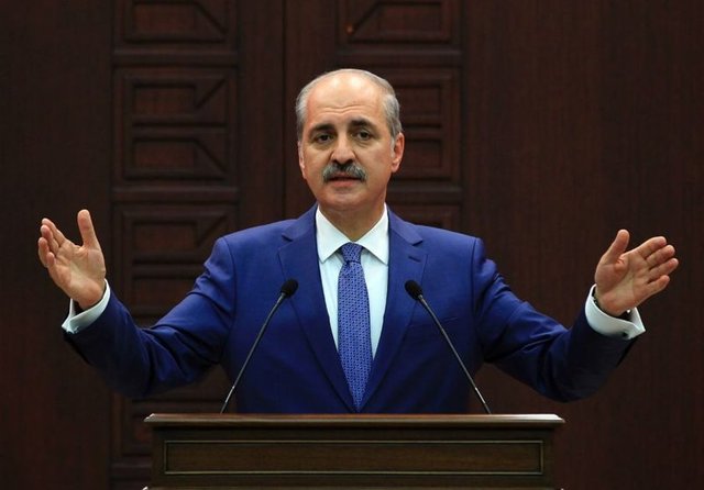 04 Ekim 2012 günü AK Parti Ekonomi İşleri Genel Başkan Yardımcılığı görevine getirildi.Kurtulmuş, 29 Ağustos 2014 tarihinde 62. Türkiye Cumhuriyeti Hükümeti'nde Başbakan Yardımcısı olarak görevlendirilmiştir.