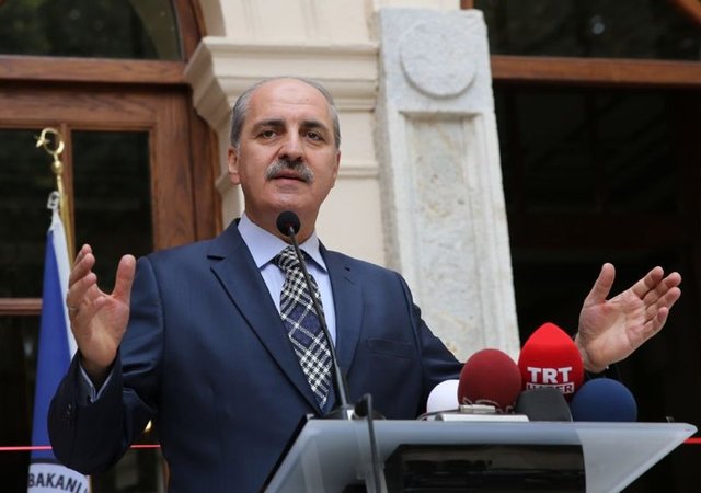 26 Ekim 2008'de Saadet Partisi Genel Başkanı seçildi.1 Ekim 2010 tarihinde Saadet Partisi'nden istifa ederek, 1 Kasım 2010 tarihinde Halkın Sesi Partisi (HAS Parti)'ni kurdu. Halkın Sesi Partisi, 19 Eylül 2012'de 'bütünleşme sebebiyle fesih' kararı alarak AK Parti ile birleşti.