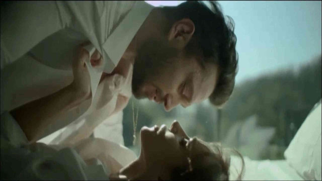 İltimas klibinden bir kare....