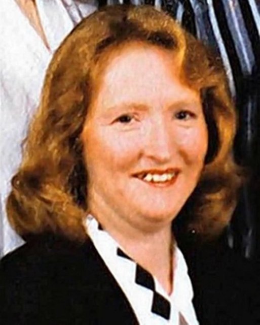 Katherine Knight (1955-2001)Katherine Knight ömür boyu hapis cezasına çarptırılan ilk Avustralyalıydı. Ekim 2001'de ayrılmış olmalarına rağmen boşanma davası devam eden kocası John Charles Thomas Price'ı öldürmekten tutuklandı.